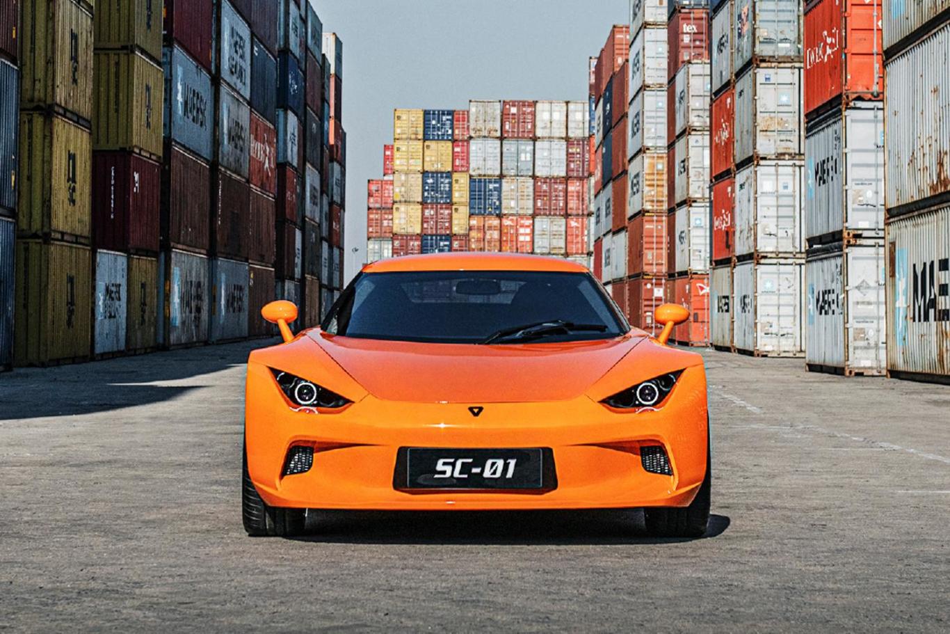 SC01 naranja en el puerto